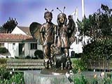 [Butterfly Day Parade Statue]